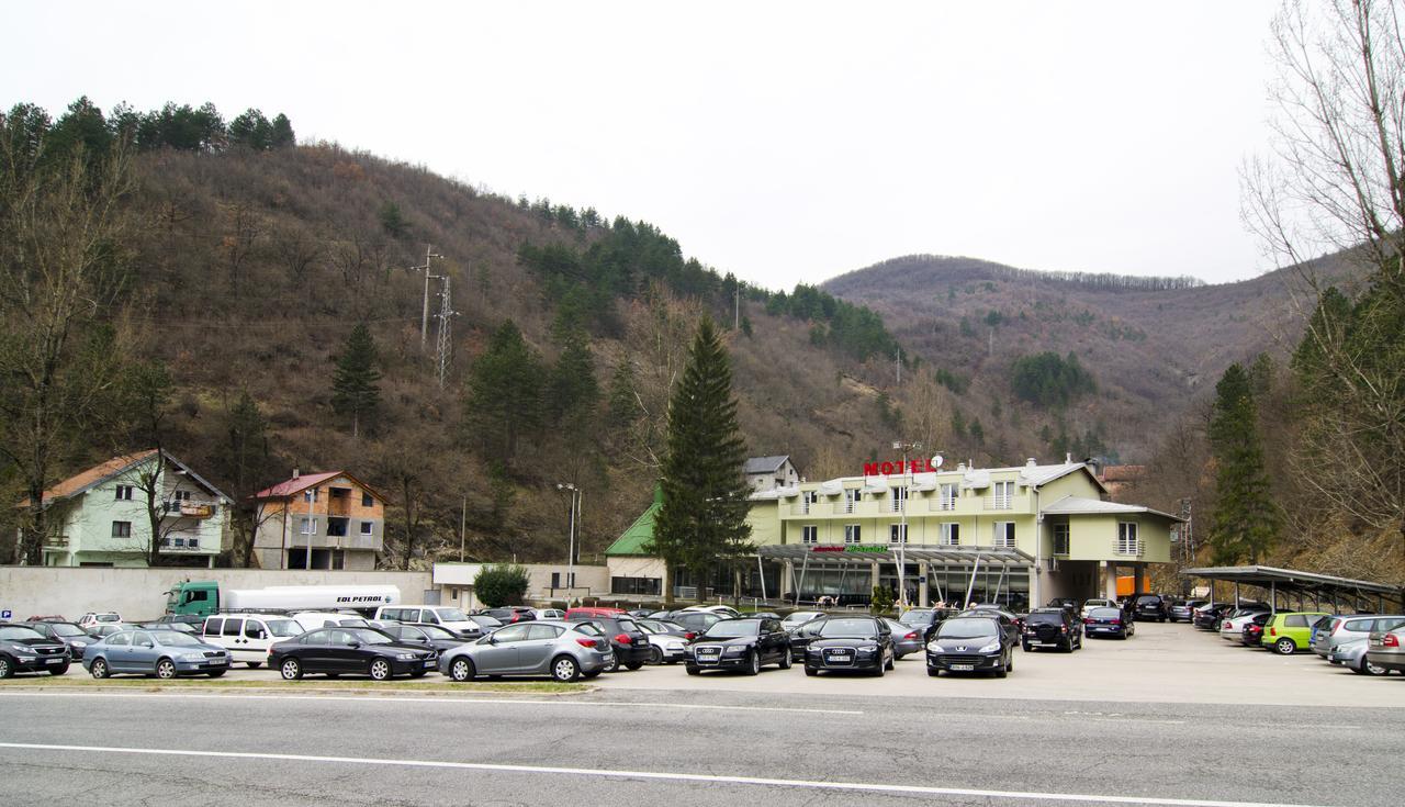 Motel Maksumic Jablanica Exterior foto